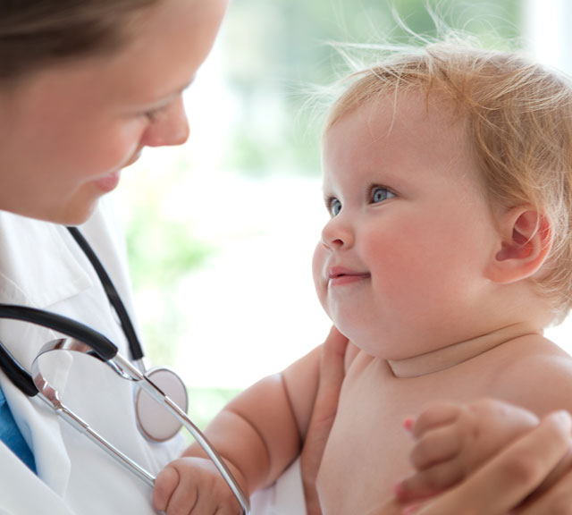 Newborn with Colic small